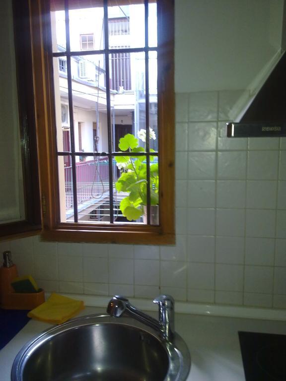 Apartamento En Corrala Madrid Esterno foto
