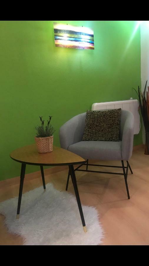 Apartamento En Corrala Madrid Esterno foto