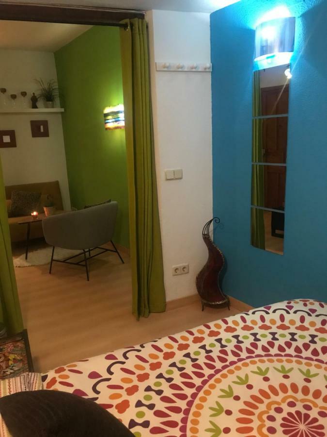 Apartamento En Corrala Madrid Esterno foto
